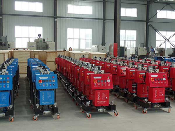 公司簡介(圖3) 系列聚氨酯噴涂機倉庫實拍