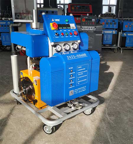 哪里有噴聚脲的施工隊(圖2) H5600噴聚脲的施工隊推薦設備